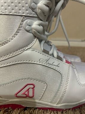 Avalanche White and Pink Women’s Snowboard Boots